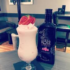 Open the shaker, add the sparkling wine (do not shake) and strain into the ice filled glass. Tequila Rose Tequila Rose Tequila Mixed Drinks Tequila Rose Drinks