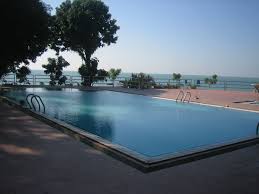 Dari pelabuhan anjung batu di umbai kamu bisa menyambangi pulau indah dan kaya peninggalan sejarah. Chalet Puteri Resort Penginapan Di Pulau Besar Melaka Hotel In Pulau Besar