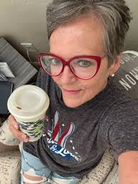 Maple says Happy Memorial Day 🇺🇸