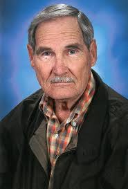 Don Rodewald, a renowned glider pilot in Kern County