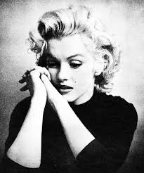 Joanie collins (mailingjoanie)