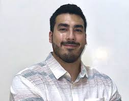 Grad Rebel Advantage, 24-25