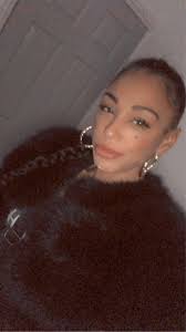 Encouraging Respect and Playfulness in Online Communities