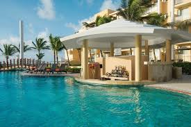 Swim Up To Fruity Cocktails At Now Jade Now Jade Riviera Cancun Cancun Resorts Riviera Cancun