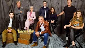 Дэниэл крэйг, ана де армас, крис эванс и др. Knives Out Is Thoroughly Watchable Entertainment That Never Lets The Social Commentary Overpower The Fun The National