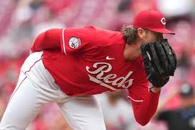 Cincinnati hosts Atlanta with Chris Paddack on the mound