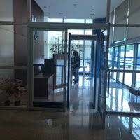 I didn't care about my business, i just saw the fire and ran, she said. Tampines Fire Station Feuerwehr