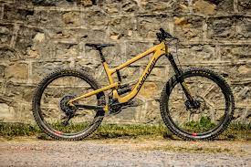Santa cruz bicycles is dedicated to making the world's best mountain bikes. Santa Cruz Nomad 2018 Im Test Vielseitige Abfahrtsmaschine