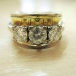 Goldankauf Rahlstedt Ankauf Von Zahngold Altgold Goldmunzen Silber In Rahlstedt Uberzeugen Sie Sich Selbst Goldhande In 2020 Gold Verkaufen Goldankauf Goldbarren