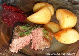 Friptură De Cangur Food And Beyond Beef Recipes Kangaroo Steak Food