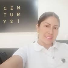 Profile for Andrea Mena Century 21 Apolo Coyoacán