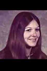 Rose Hurst's Instagram, Twitter & Facebook