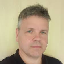 Robert Lausch's Instagram, Twitter & Facebook