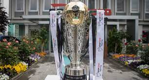 Yaklaşık 1 haftadır spor toto teşkilatında sergilenen şampiyonluk kupası beşiktaş'ı kutluyoruz. Sampiyonluk Kupasi Sahibine Goturuluyor Trt Spor Turkiye Nin Guncel Spor Haber Kaynagi