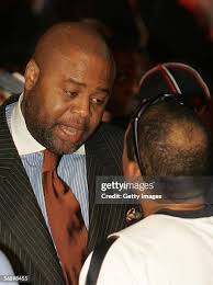 Neal Hamil models Kendhal Beal, Clanay Wheeler, Dee Marks, and Eda... News  Photo