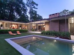 5206 Grape St Houston Tx 77096 Zillow Mid Century House Mid Century Modern House Dallas Mid Century