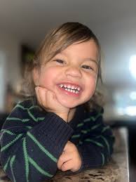 Happy Halloween season everyone!! Here's the original and the result of a  little playful editing ☺️