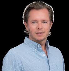 RE/MAX Cayman Islands Magazine