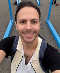 Introduction of autistic and neurodivergent aspiring actor