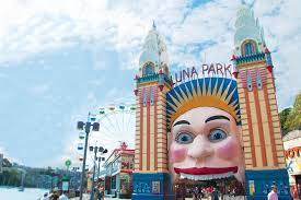 Luna park is easily accessible using car, bus, ferry and train. Eintrittskarte Fur Den Ganzen Tag Luna Park In Sydney 2021 Tiefpreisgarantie