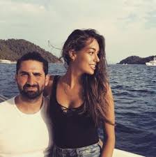 Peki dilan çiçek deni'in sevgilisi furkan ardıç kimdir, kaç yaşında ve nereli? Dilan Cicek Deniz Ile Furkan Andic In Ilk Fotografi Magazin Haberleri Ntv
