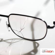 Untuk menghilangkan calar yang kecil, campurkan satu sudu besar baking soda dengan satu sudu teh cuka. Allvision 8 Perkara Boleh Menyebabkan Cermin Mata Anda Facebook