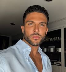 I'll never forget this day , internally I was so stressed . I had just  recorded this Janet medley in New York the day before I flew out to la . I