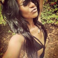 Inside Her Final Days: Bobbi Kristina Brown Looks Shockingly Thin, Sad In  Last Photos