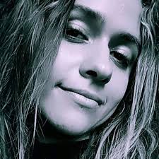 Laura Padron (@laurapadroooon) • Instagram photos and videos