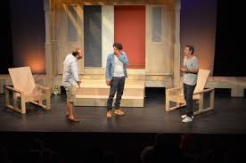 Il y a aussi quelques pièces de théâtre la cantatrice. Addition Spectacle En Tournee Theatre Des Beliers Parisiens