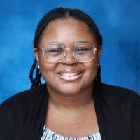 900+ "Shakyra" profiles