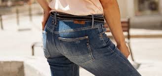 Jean store homme et femme. Quelle Est La Difference Entre Un Jean Boyfriend Et Un Jean Boyfit