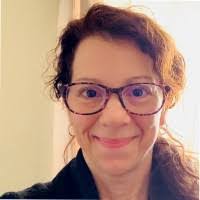 Lucia Sexton's Instagram, Twitter & Facebook