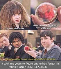 18 Memes And Funny Images In The Middle Of July 2018 Harry Potter Jokes Harry Potter Funny Harry Potter Universal