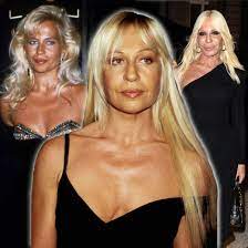 Versace.com has been visited by 10k+ users in the past month Donatella Versace Ihr Aussehen Fruher Und Heute