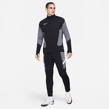 Shop online with jd sports australia now! Men S Tracksuits Nike Au