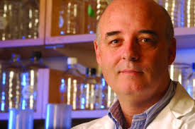 D I S C O V E R Y & C A R E