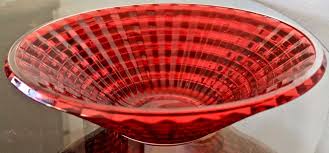 Shannon By Godinger Century Ruby Red Crystal Centerpiece Bowl Round13 In New Box Shannoncrysta Crystal Centerpieces Centerpiece Bowl Blue Crystal Wine Glasses