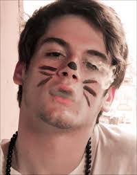 Aaron Brumbelow's Instagram, Twitter & Facebook