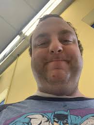 Hey beautiful people what is up? I was just talking about the vampire  diaries. This is podcast episode one talking about the show and what  happened in the books. I wish the