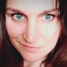 Tammy Noyes's Instagram, Twitter & Facebook