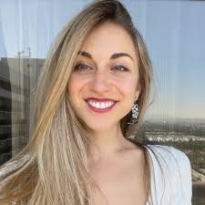 Laura C. Morel (@lauracmorel)