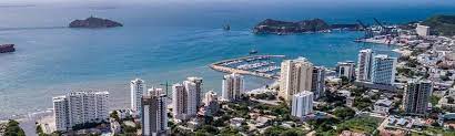 The beaches in the northern suburb el rodadero have aggressive sellers, take this as an opportunity to haggle. Santa Marta