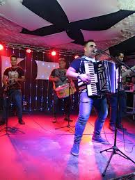 Explore imaturidade lyrics, translations, and song facts. Tarcisio Do Acordeon E Os Matutos De Luxo Posts Facebook