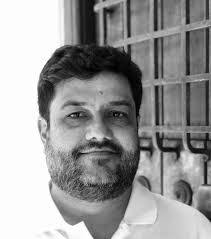 Iris Muniz's Instagram, Twitter & Facebook