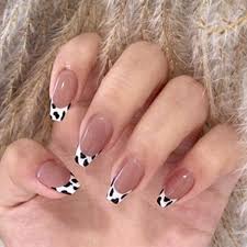 Animal patterns can make almond nails look interesting. Amazon Com Fairyu Pink Press On Nails Coffin Long Fake Nails Cute Cow French Nails Glossy False Nails For Women And Girls 24pcs Cow Beauty