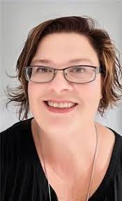 Stephanie Bilodeau's Instagram, Twitter & Facebook