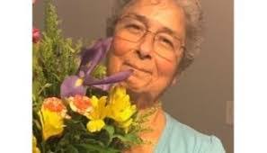 Ladonna Flores's Instagram, Twitter & Facebook