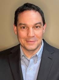 Travis Parish's Instagram, Twitter & Facebook