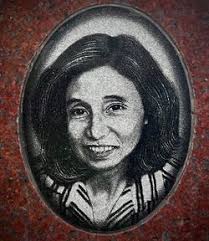 Kim Hoa Hong (1958-2020)